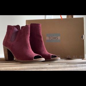 Toms booties